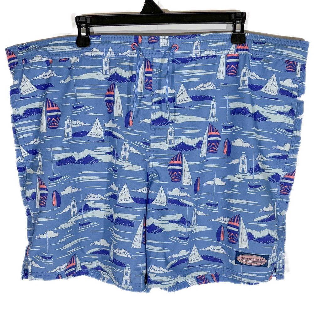 Vineyard Vines Men Swim Trunks Size Large Sail Boat Print Mesh Lining Blue EUC